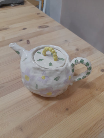 Clases de cerámica sueltas (abril)